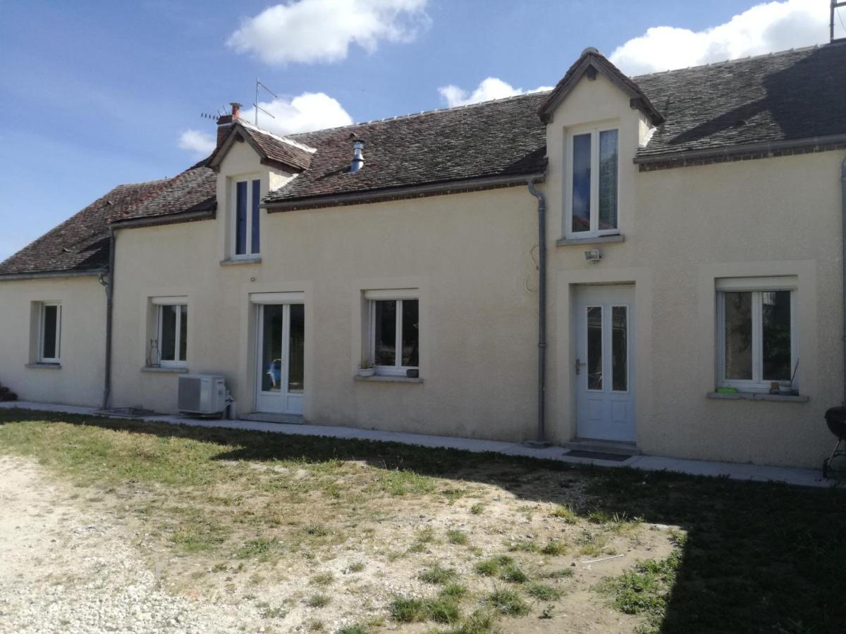 Chambre A Villemandeur Chez L'Habitant Exterior photo